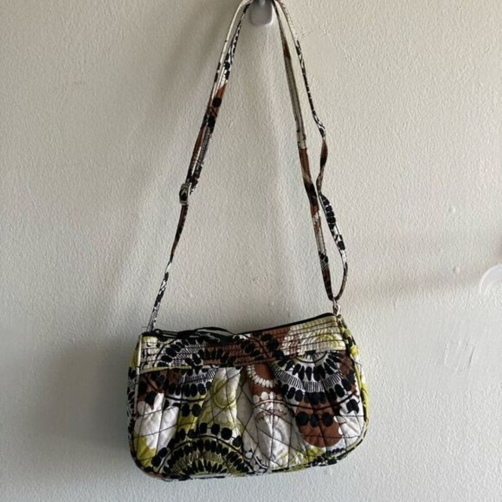 Vera Bradley purse brown black green white quilted pattern crossbody adjustable - Picture 1 of 3